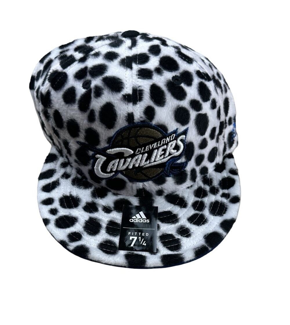 Cleveland Cavaliers Adidas Dalmatians Fur Fitted Hat 7 1/4 NBA NWT